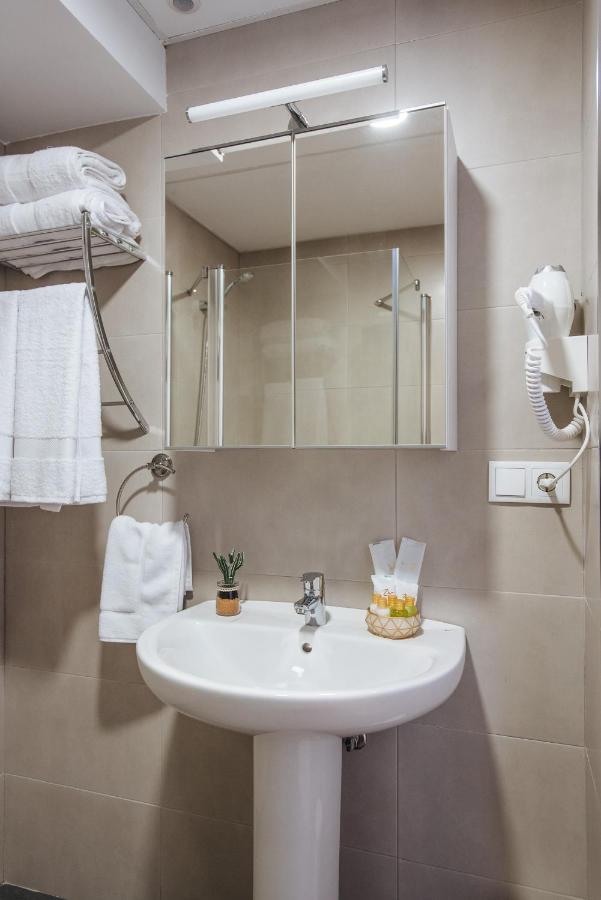 Apartamentos Casa Del Relator Siviglia Esterno foto