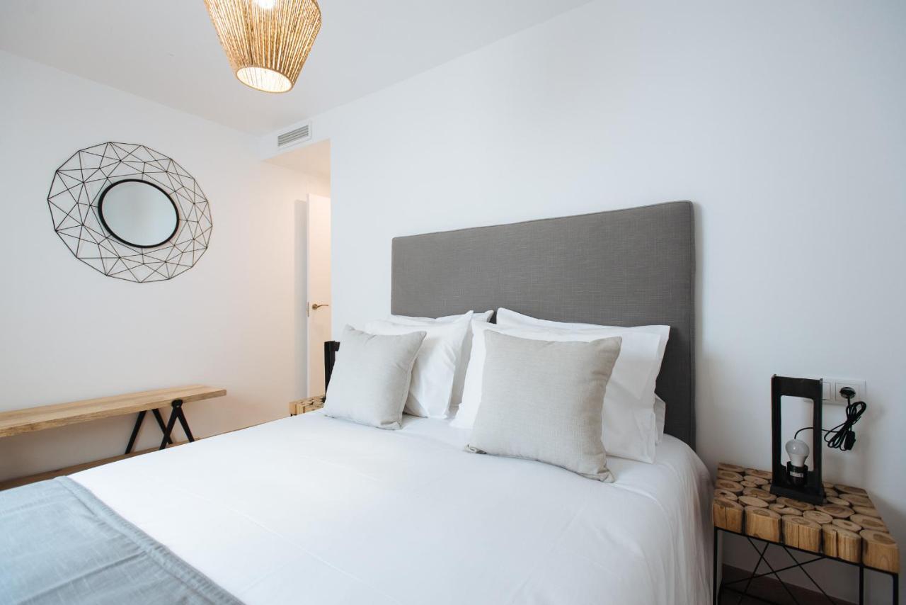 Apartamentos Casa Del Relator Siviglia Esterno foto